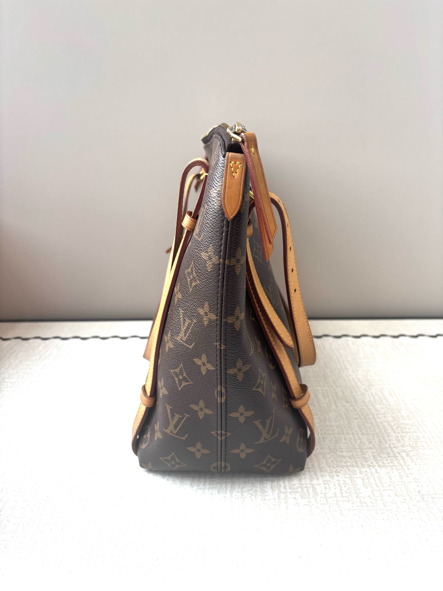 Louis Vuitton - Other - Cloth - Brown - (medium)