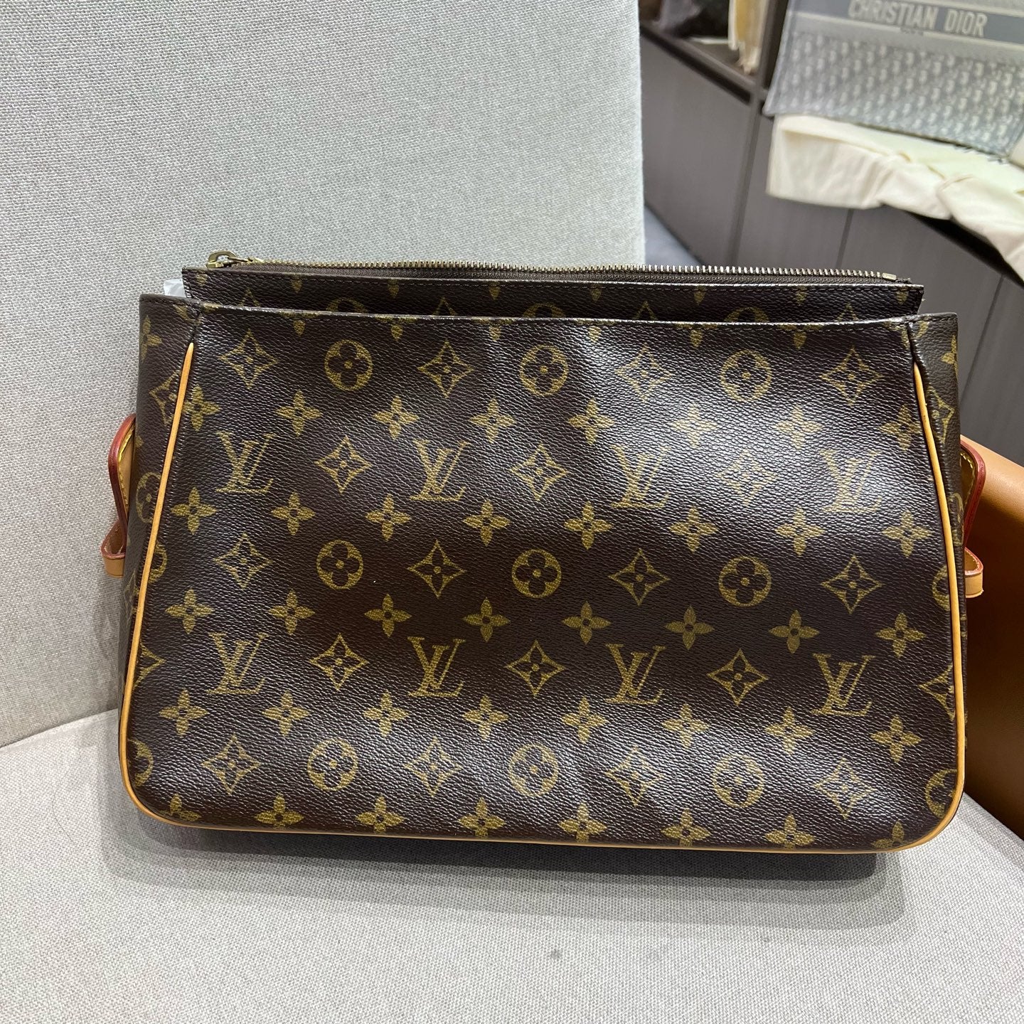 Louis Vuitton - Other - Cloth - Brown - (medium)