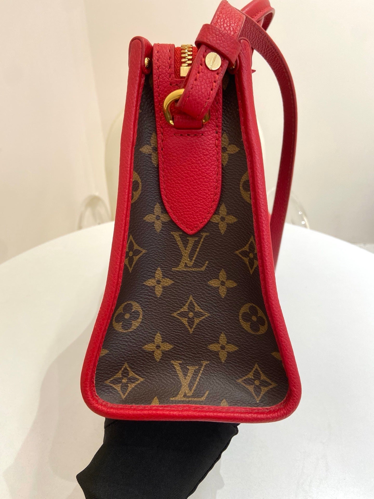 Louis Vuitton - Other - Cloth - Brown - (medium)