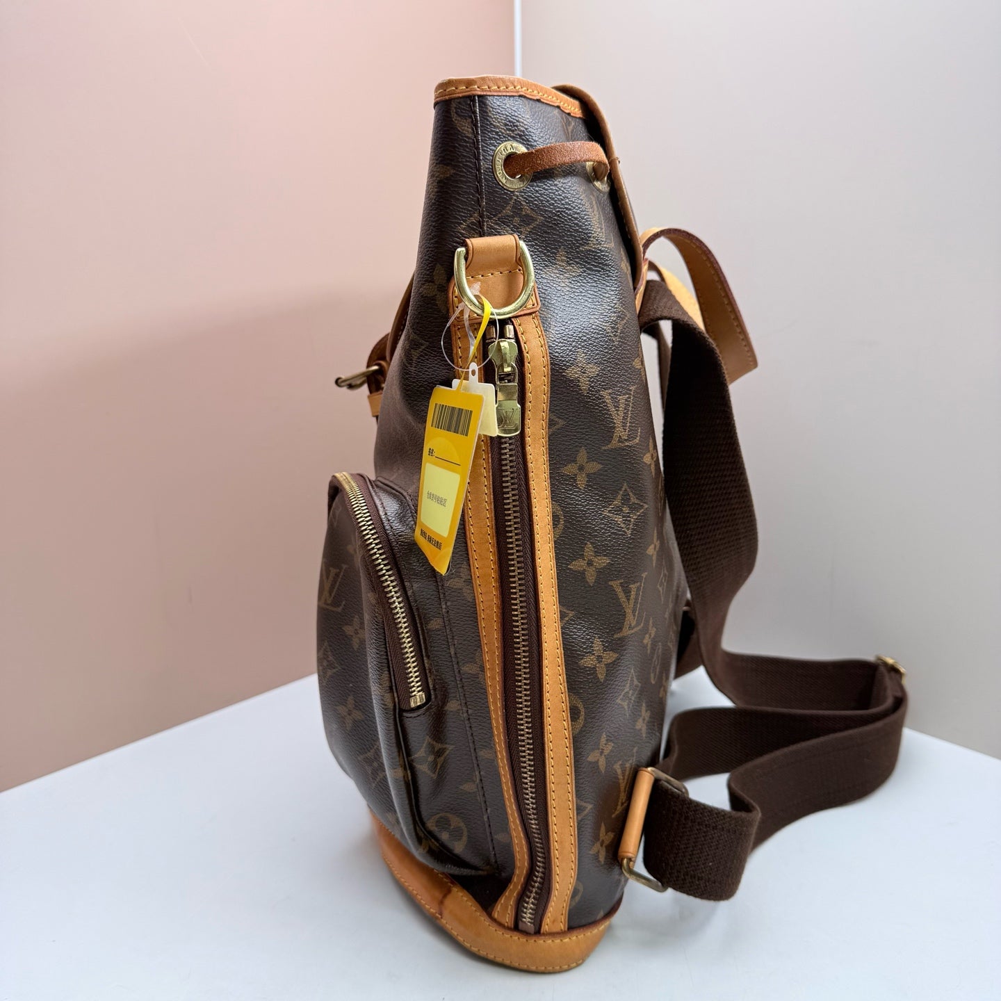 Louis Vuitton - Other - Cloth - Brown - (medium)
