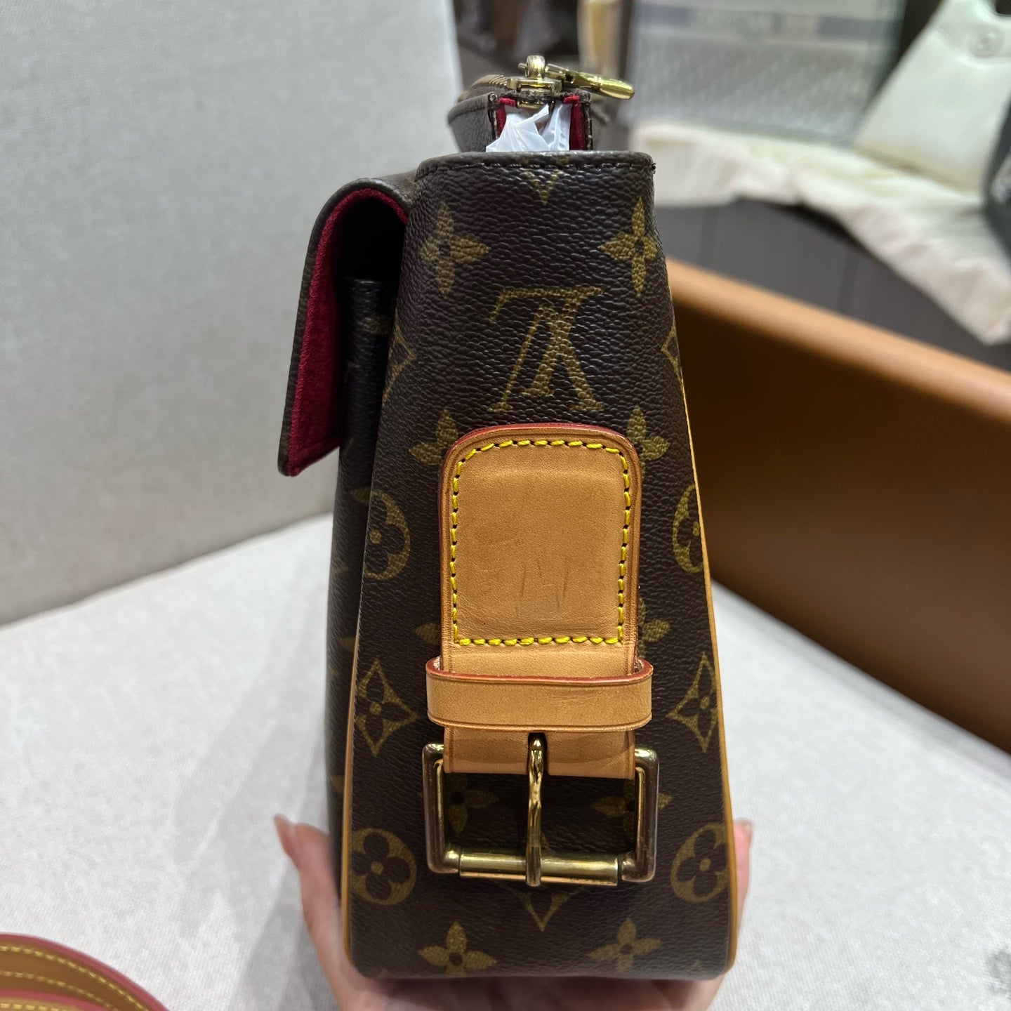 Louis Vuitton - Other - Cloth - Brown - (medium)