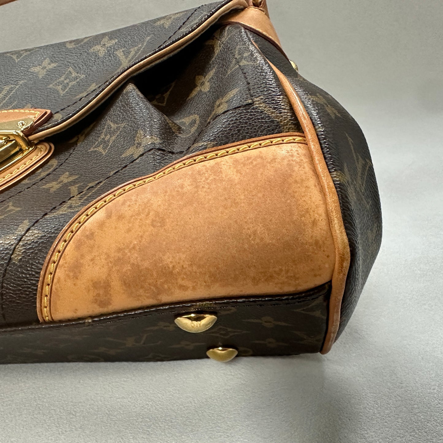 Louis Vuitton - Other - Cloth - Brown - (medium)