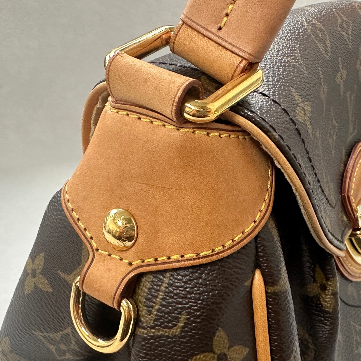 Louis Vuitton - Other - Cloth - Brown - (medium)