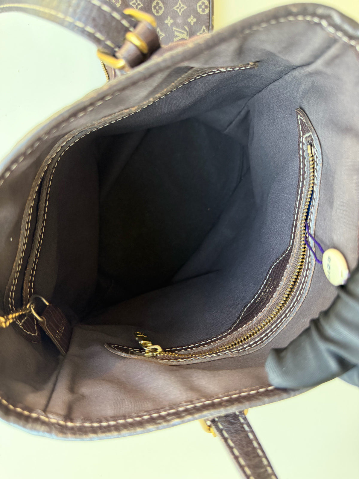Louis Vuitton - Other - Cloth - Brown - (Medium)