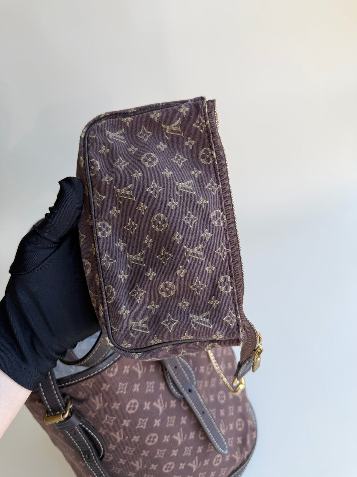 Louis Vuitton - Other - Cloth - Brown - (Medium)