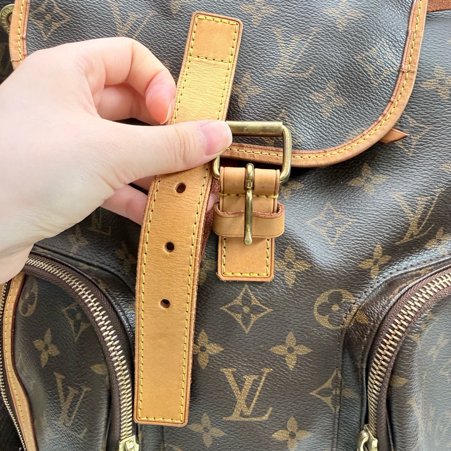 Louis Vuitton - Other - Cloth - Brown - (medium)