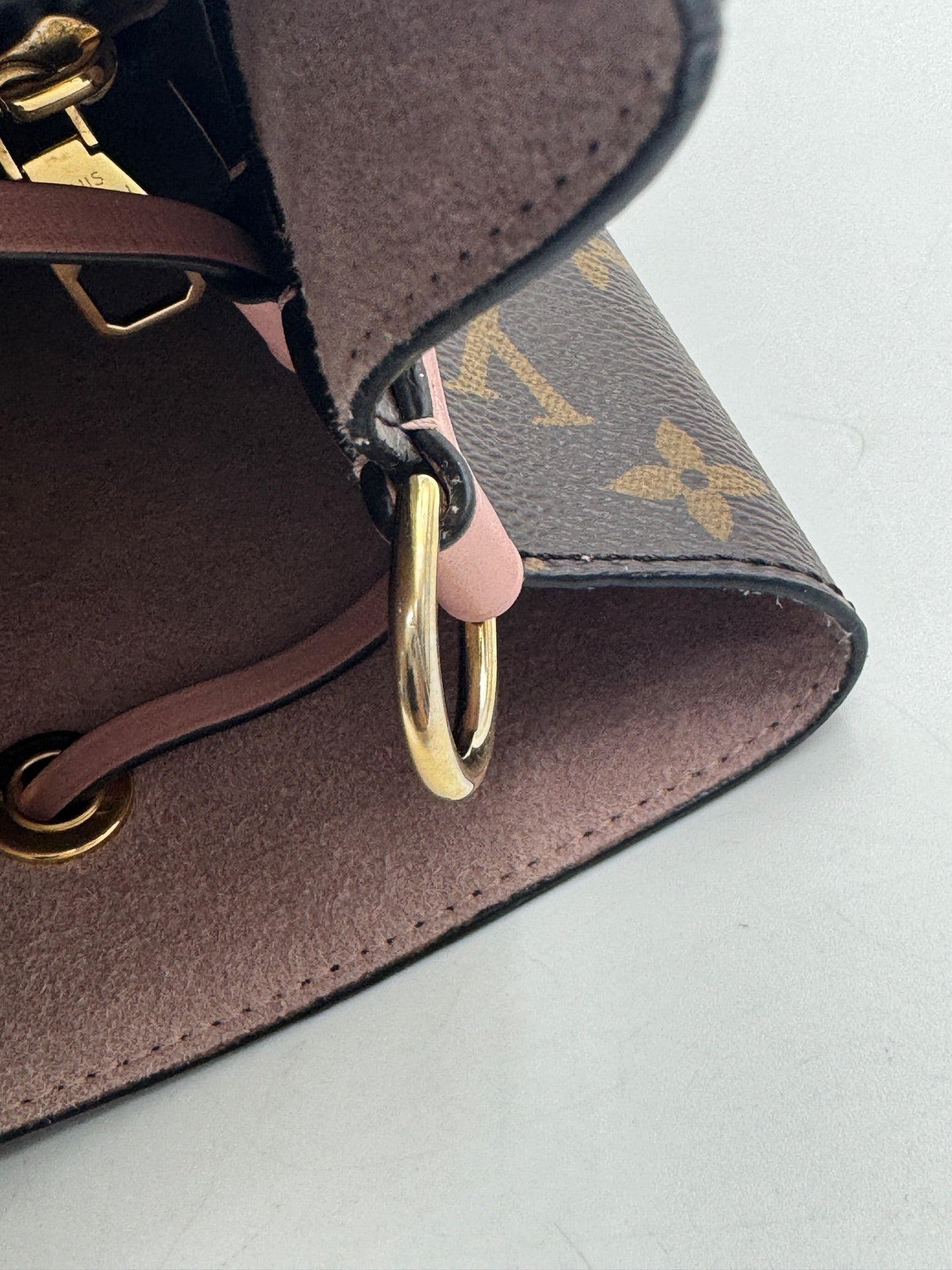 Louis Vuitton - Other - Cloth - Brown - (medium)