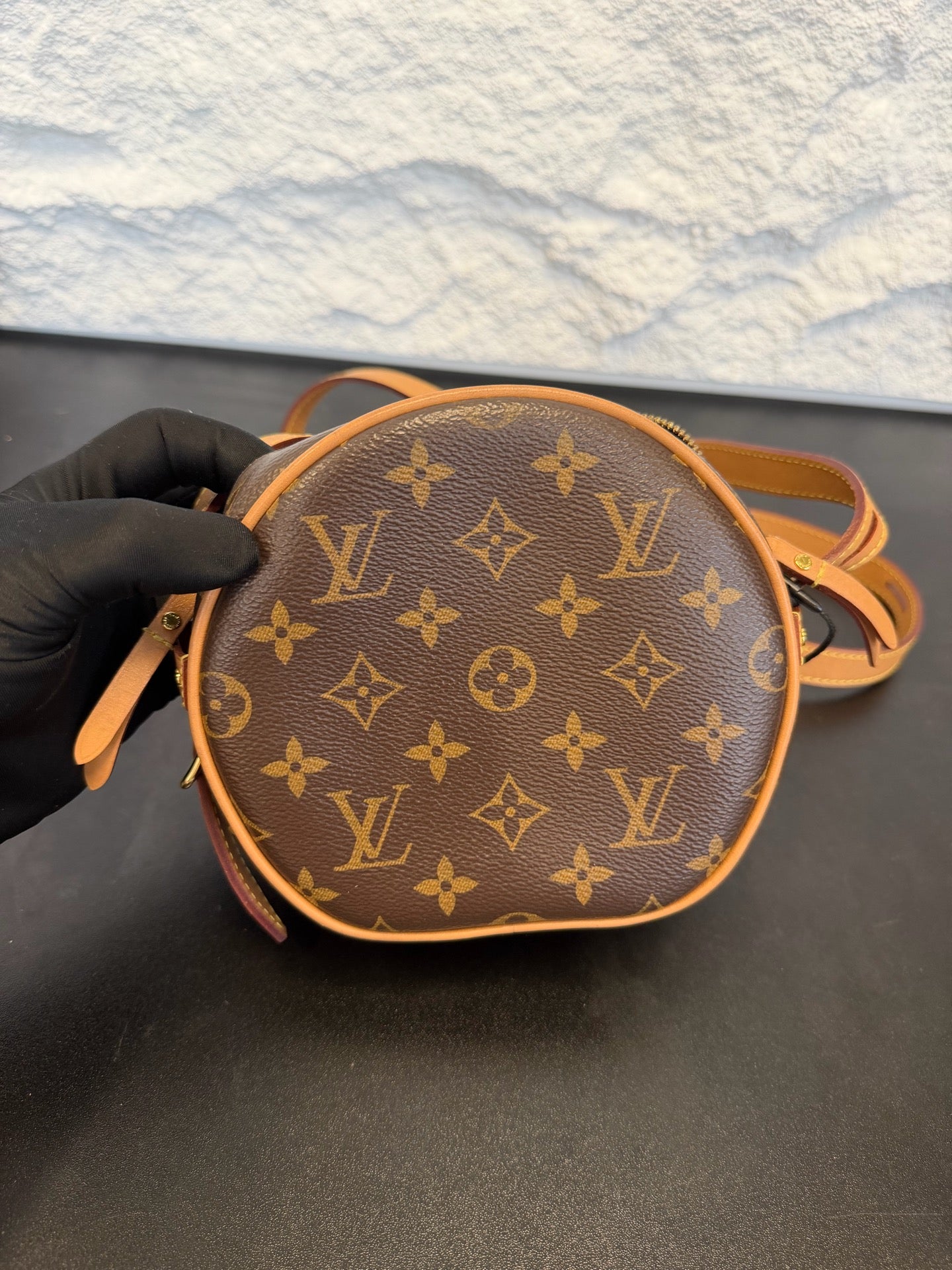 Louis Vuitton - Other - Cloth - Brown - (small)