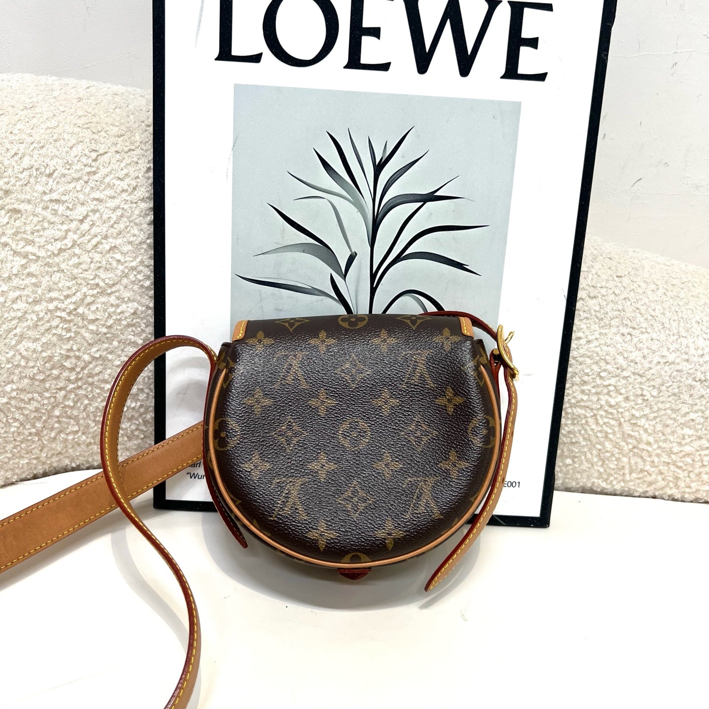 Louis Vuitton - Other - Cloth - Brown - (small)