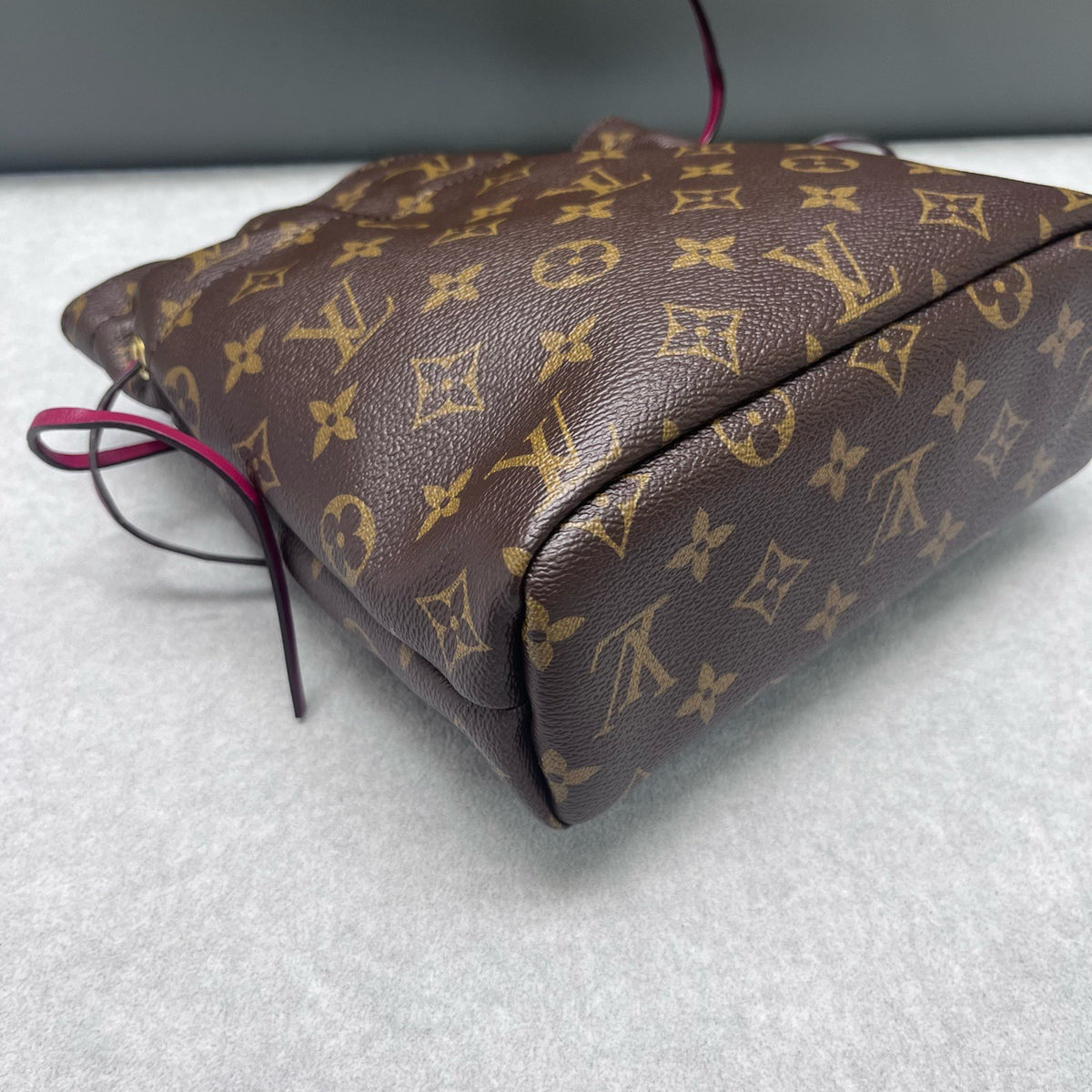 Louis Vuitton - Other - Cloth - Brown - (Small)