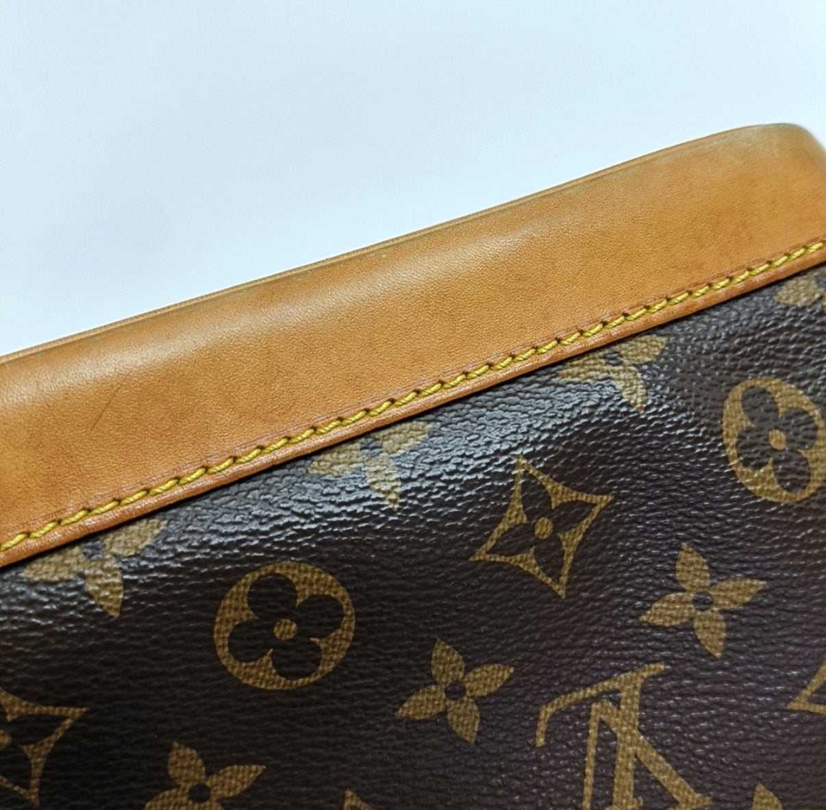 Louis Vuitton - Other - Cloth - Brown - (small)
