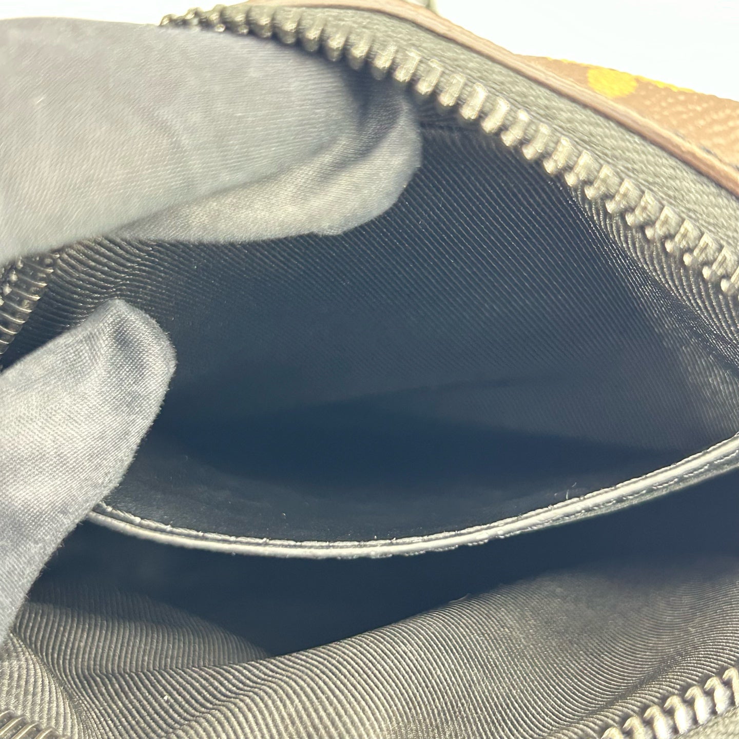 Louis Vuitton - Other - Cloth - Brown - (small)