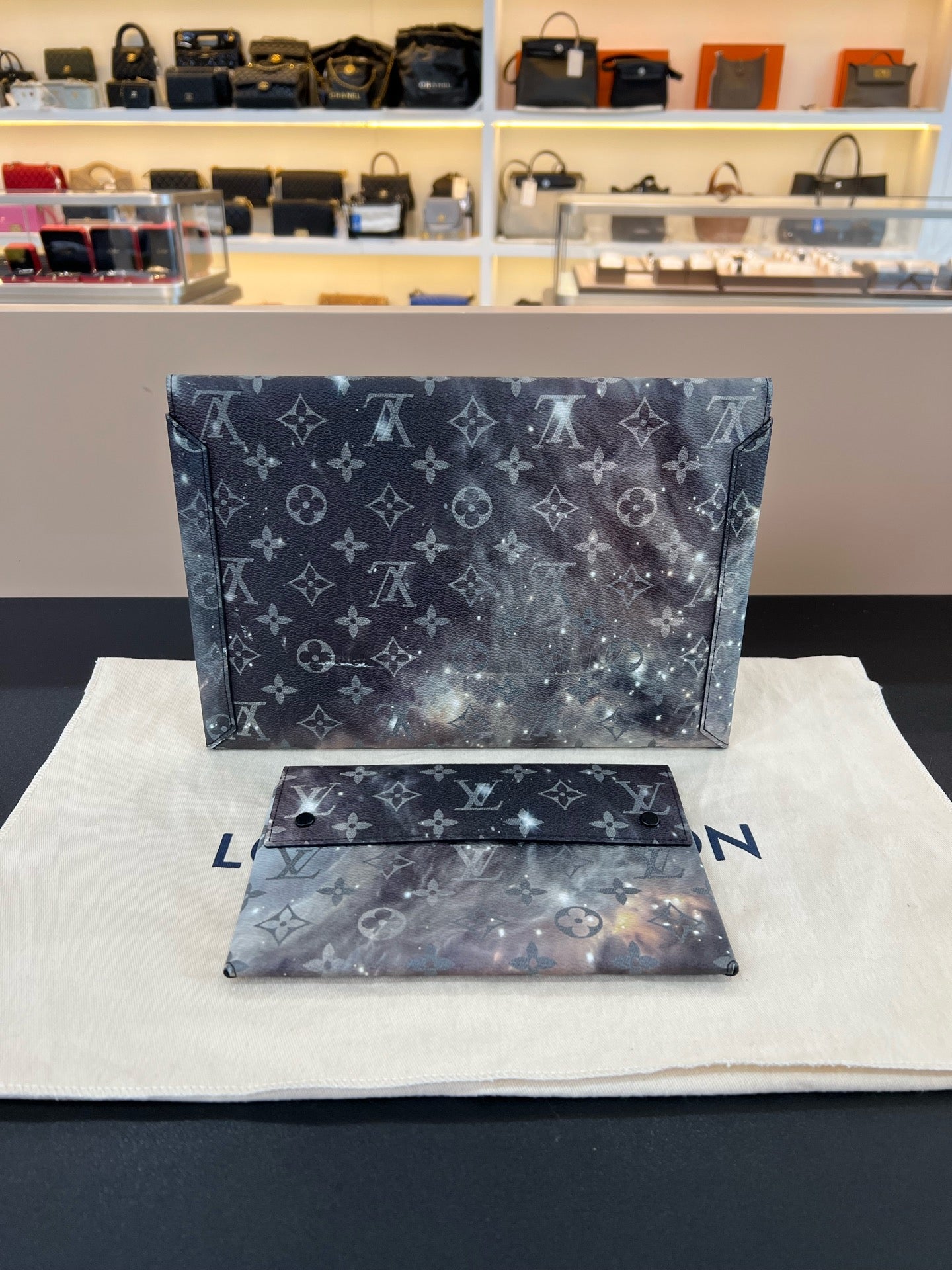 Louis Vuitton - Other - Cloth - Multicolour - (medium)