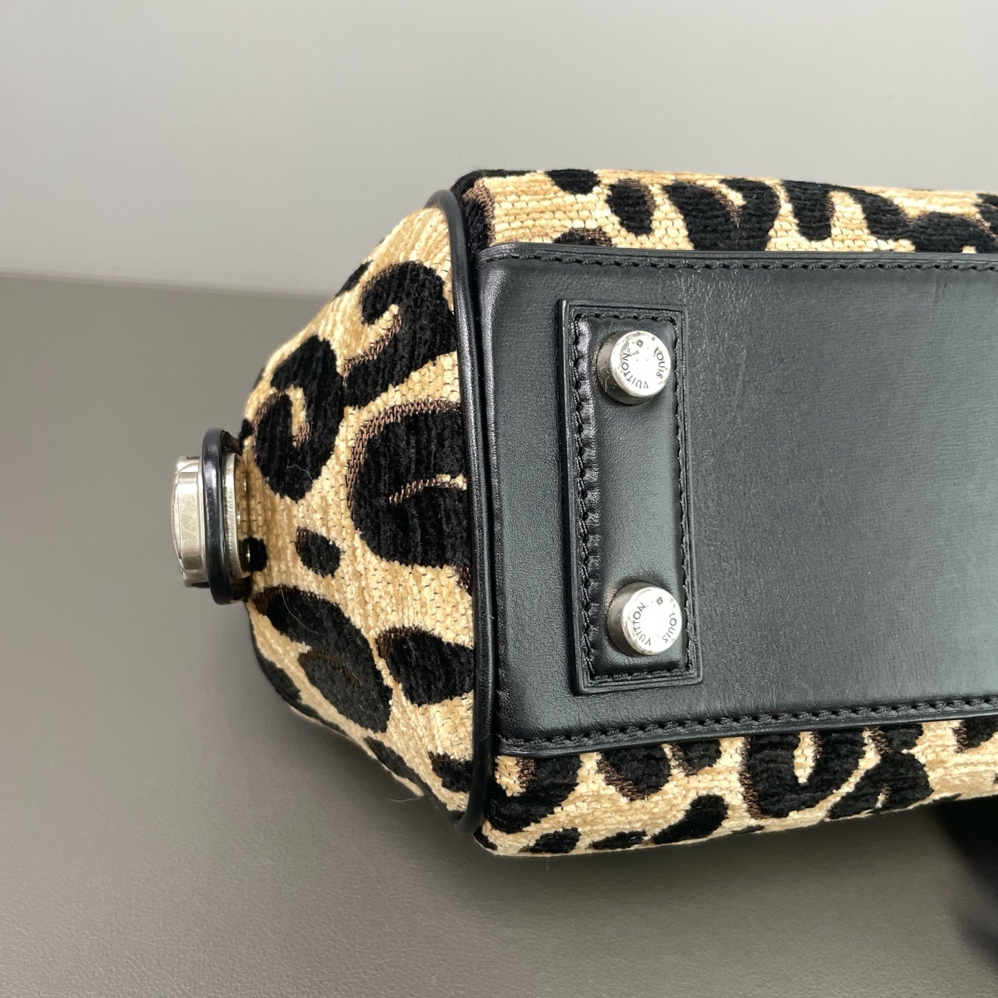 Louis Vuitton - Other - Cloth - Multicolour - (small)