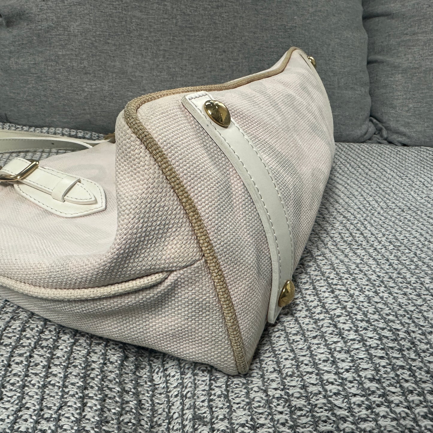 Louis Vuitton - Other - Cloth - Pink - (medium)