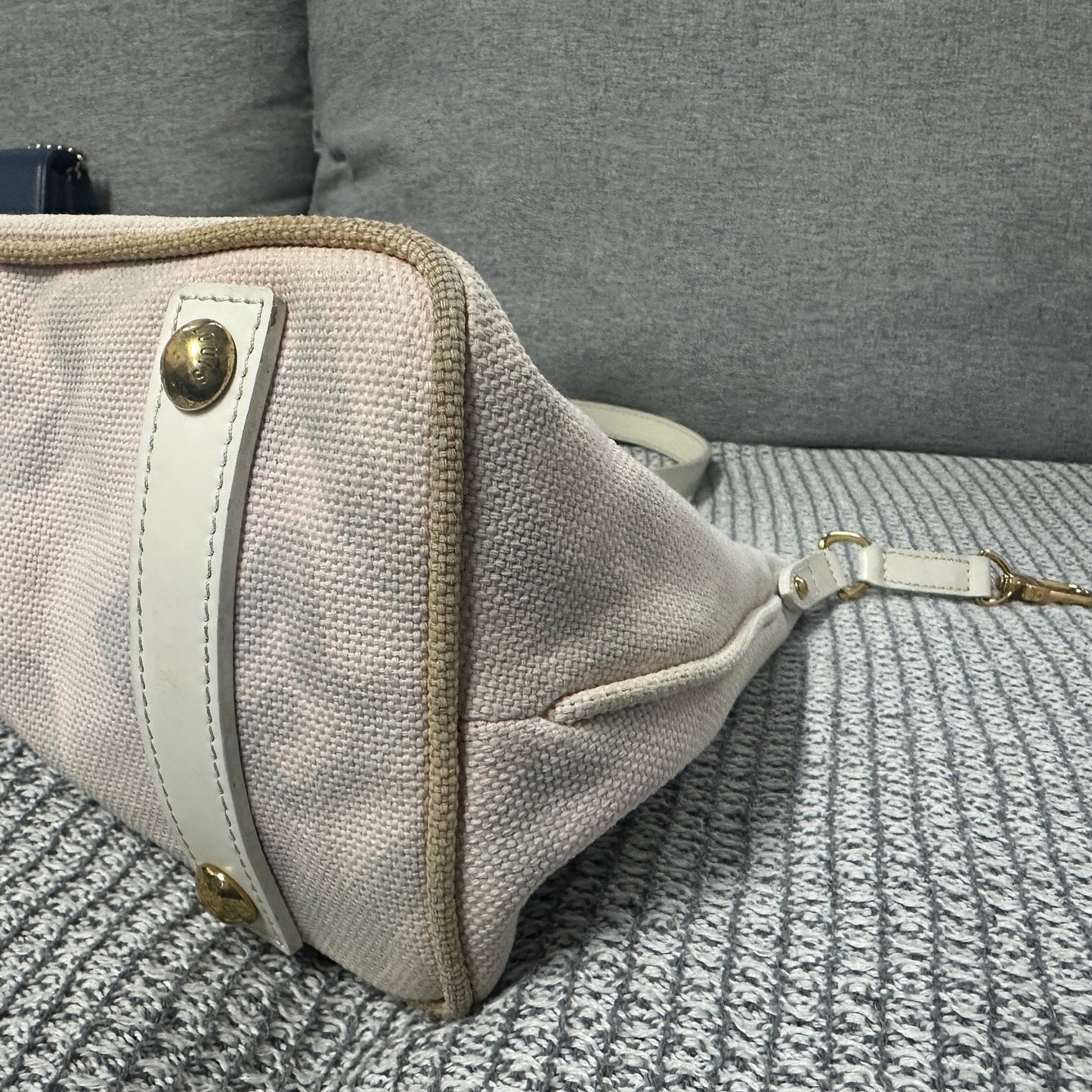 Louis Vuitton - Other - Cloth - Pink - (medium)