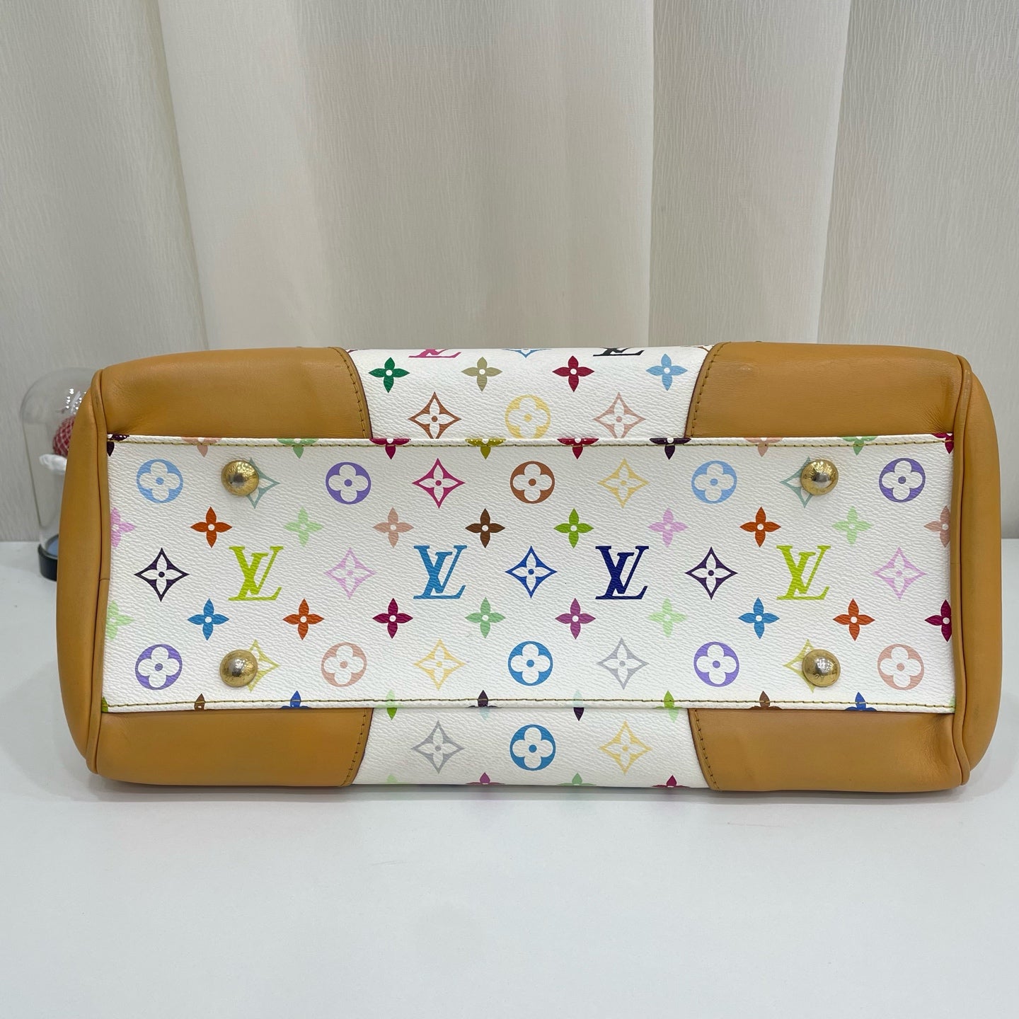 Louis Vuitton - Other - Cloth - White - (medium)