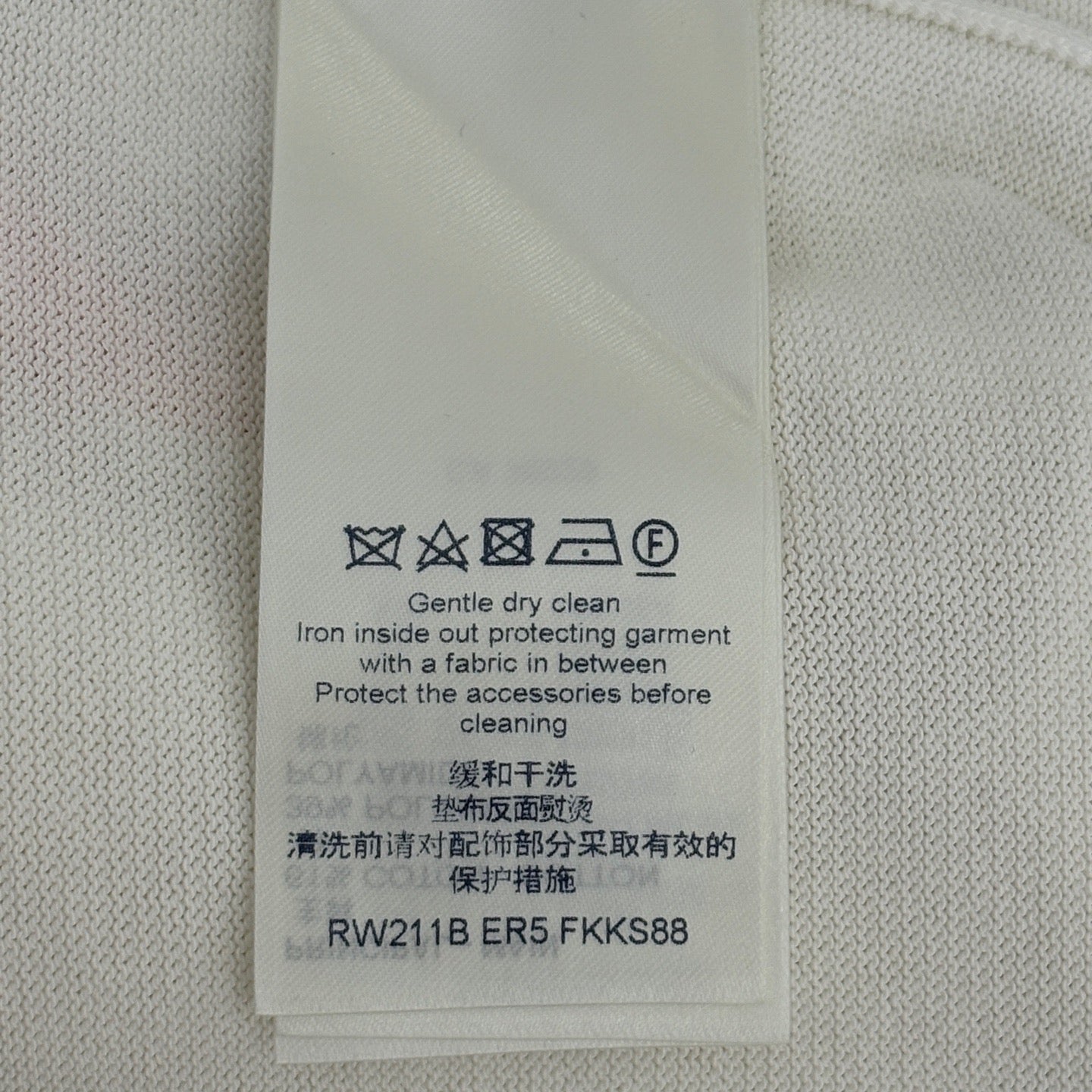 Louis Vuitton - Other - Cloth - White - (S)