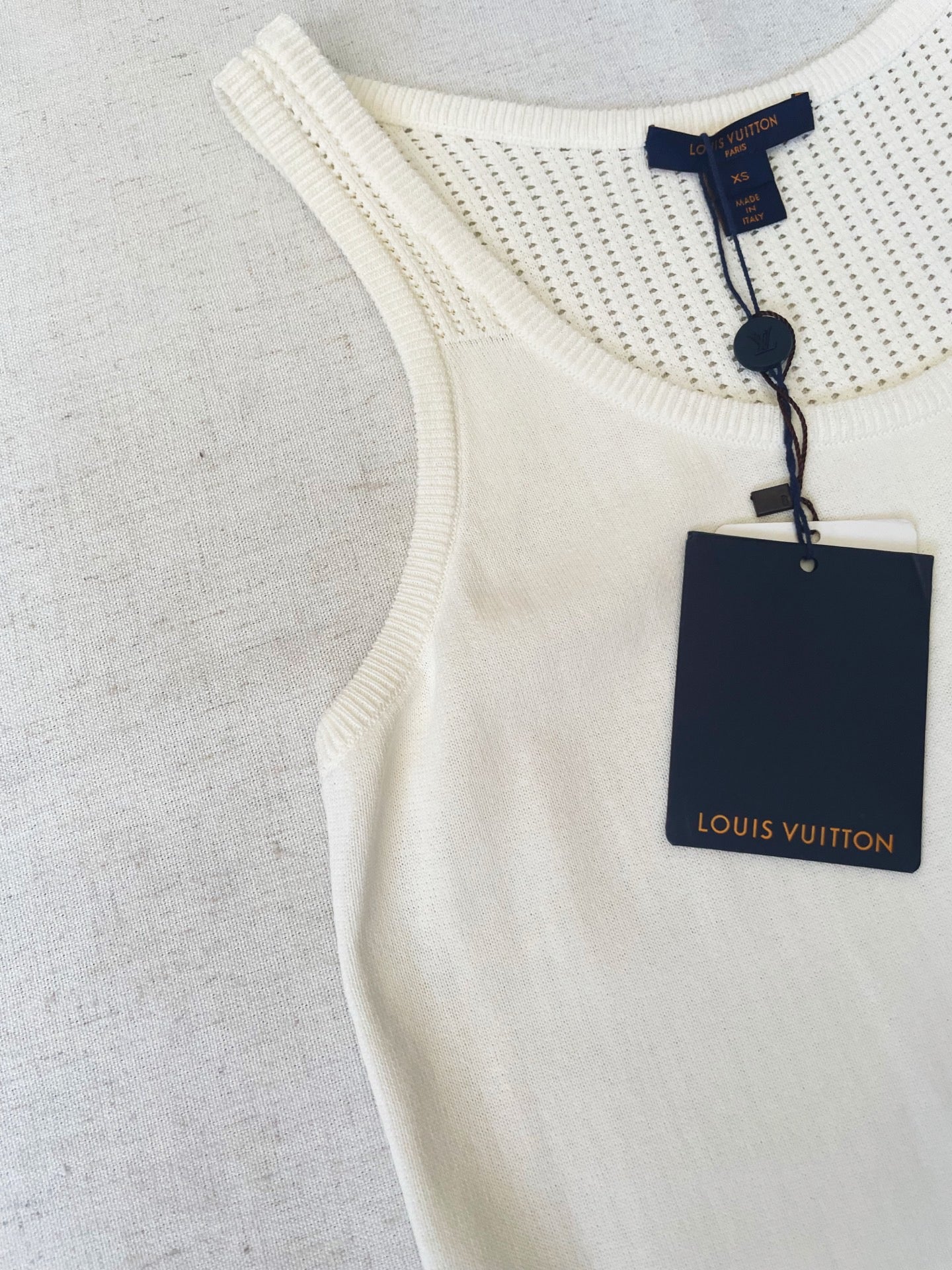 Louis Vuitton - Other - Cloth - White - (XS)