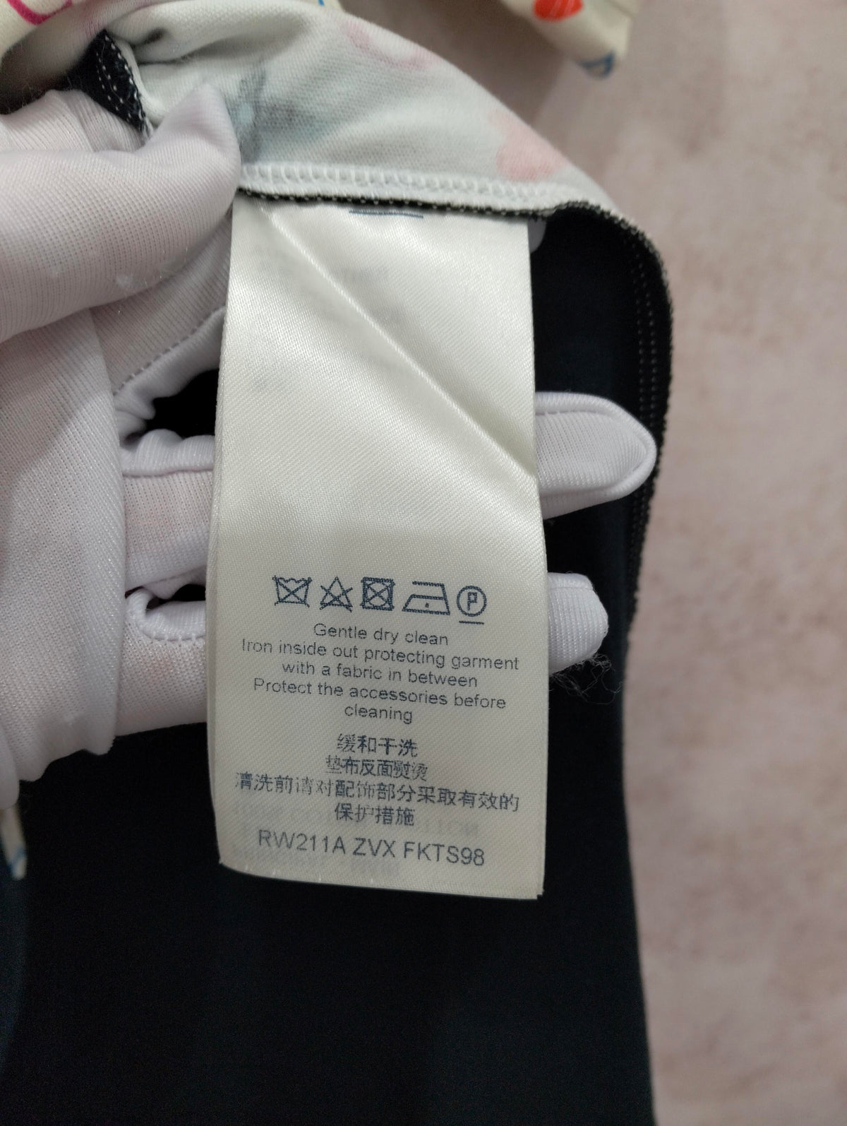 Louis Vuitton - Other - Cotton - Beige - (L)