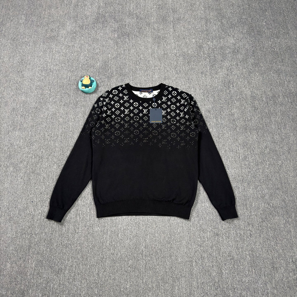 Louis Vuitton - Other - Cotton - Black - (M)
