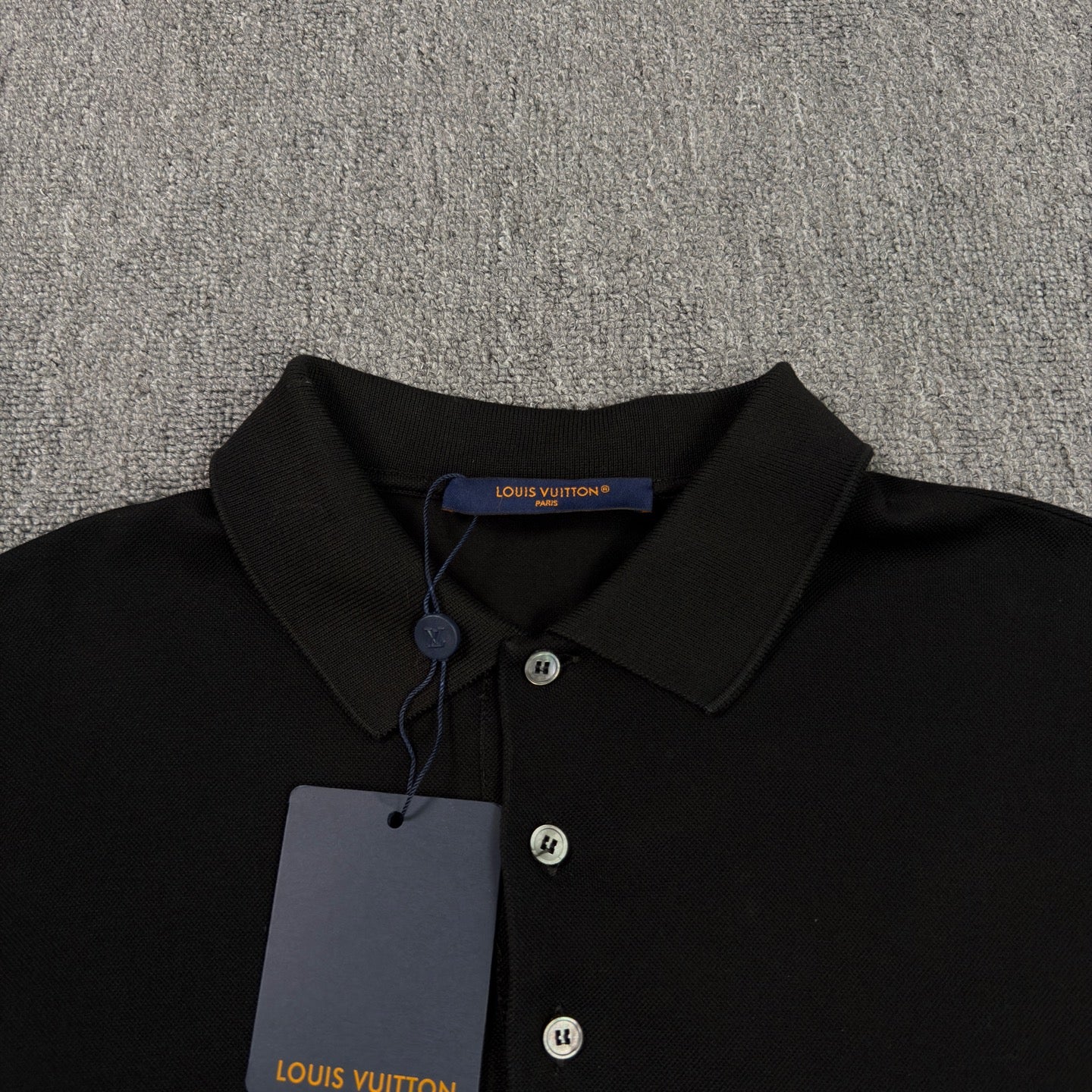 Louis Vuitton - Other - Cotton - Black - (M)