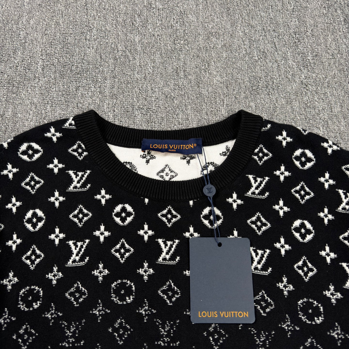 Louis Vuitton - Other - Cotton - Black - (M)