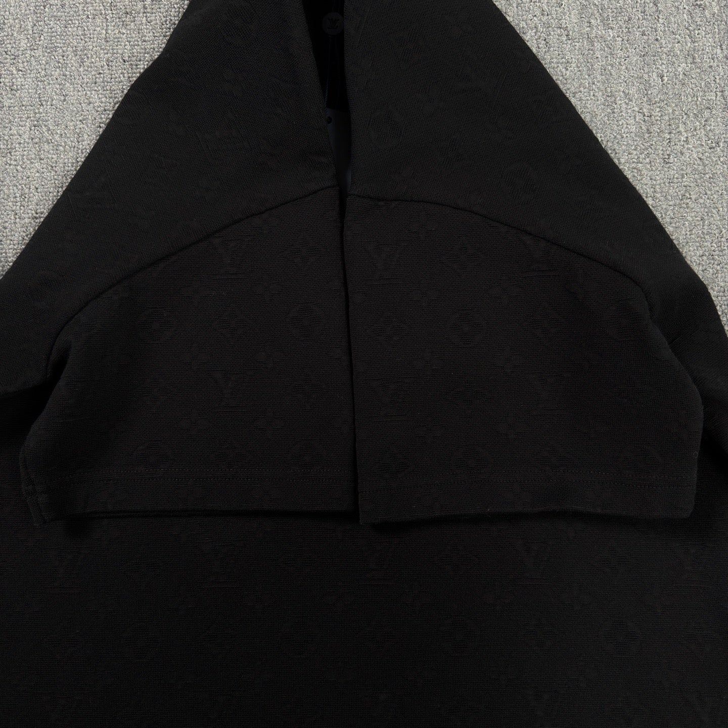 Louis Vuitton - Other - Cotton - Black - (M)