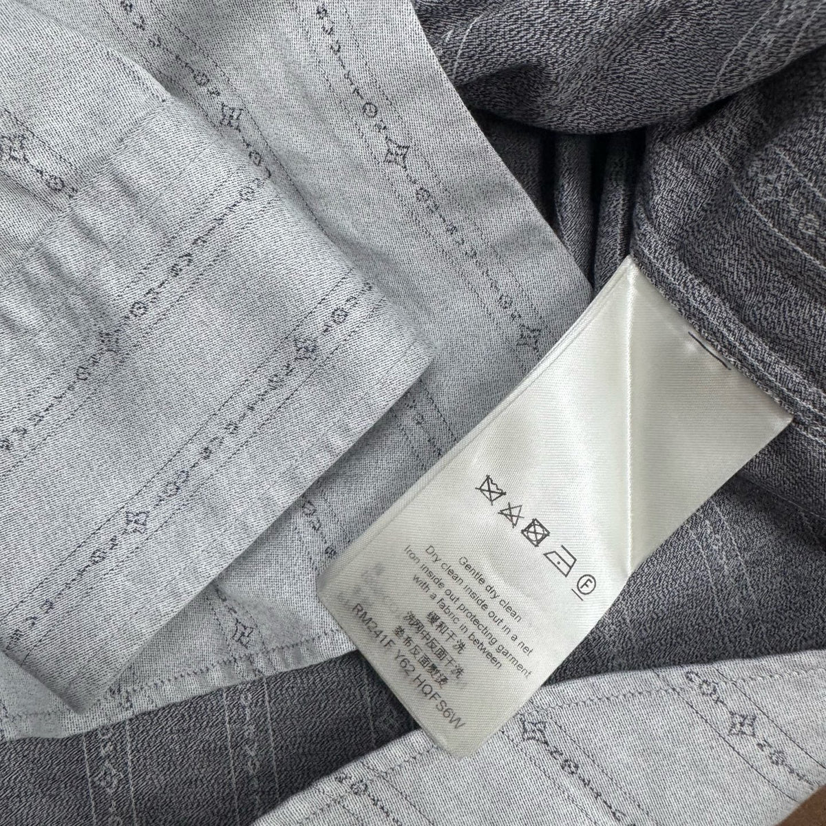 Louis Vuitton - Other - Cotton - Grey - (38)