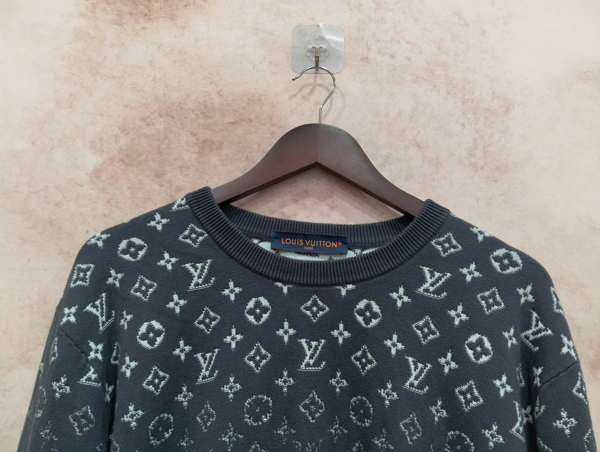 Louis Vuitton - Other - Cotton - Grey - (L)