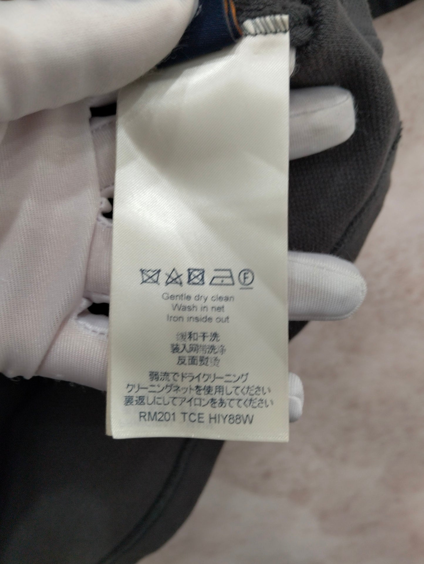 Louis Vuitton - Other - Cotton - Grey - (M)