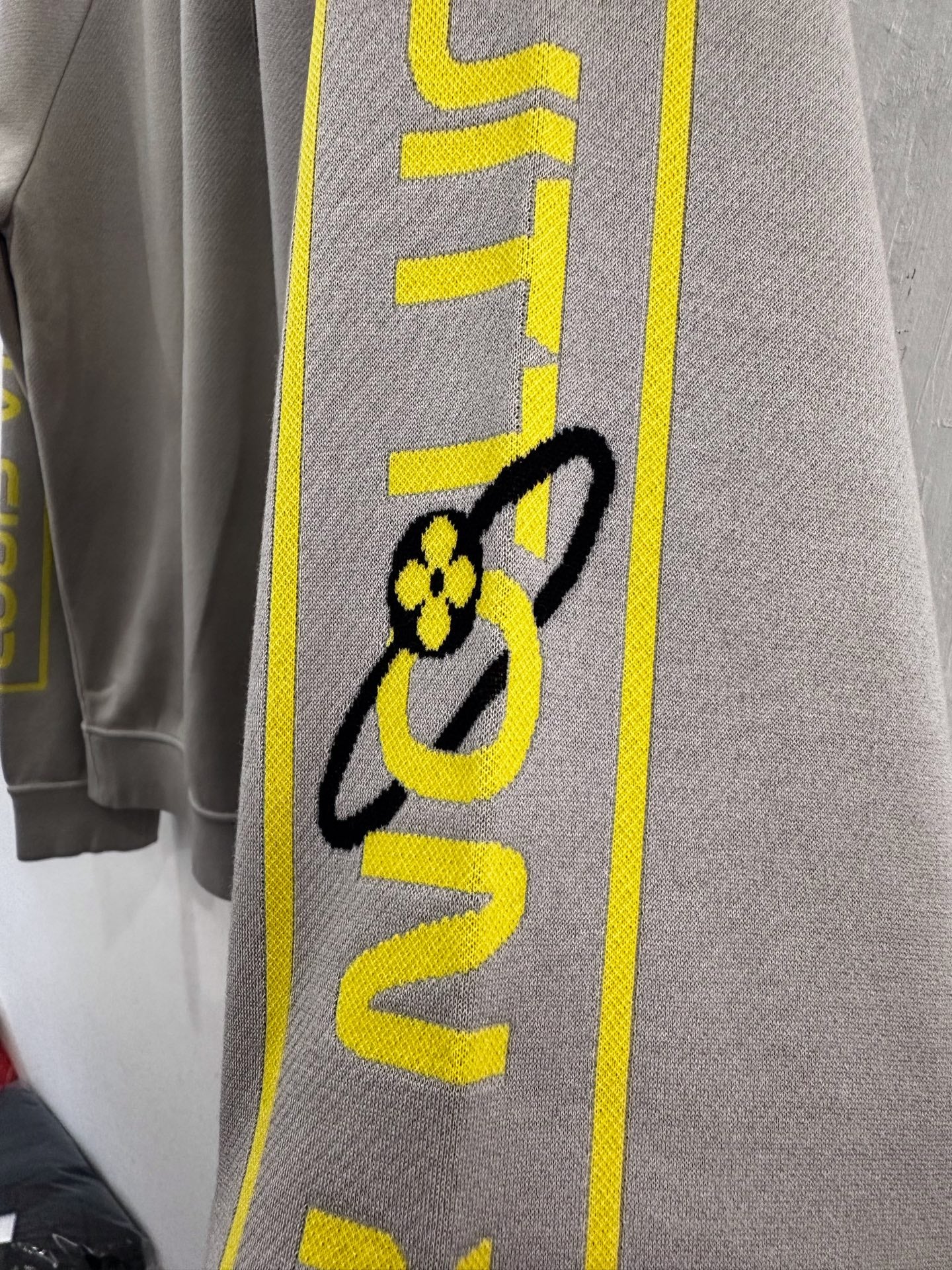 Louis Vuitton - Other - Cotton - Grey - (XL)
