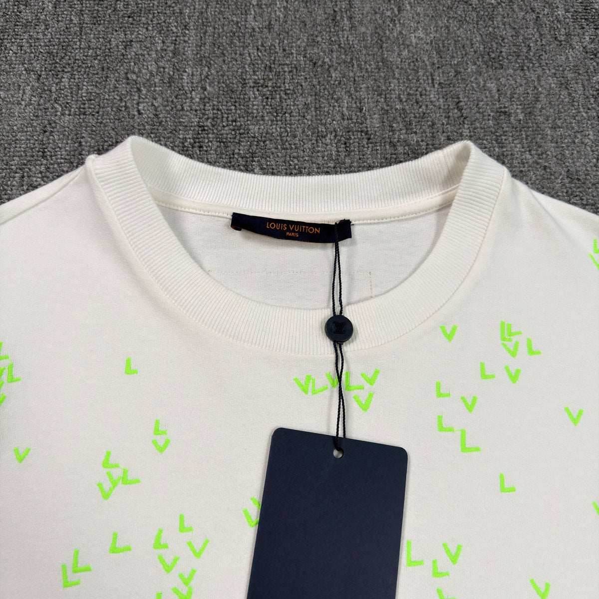 Louis Vuitton - Other - Cotton - White - (M)