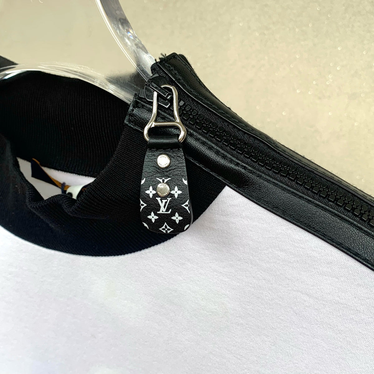 Louis Vuitton - Other - Cotton - White - (M)