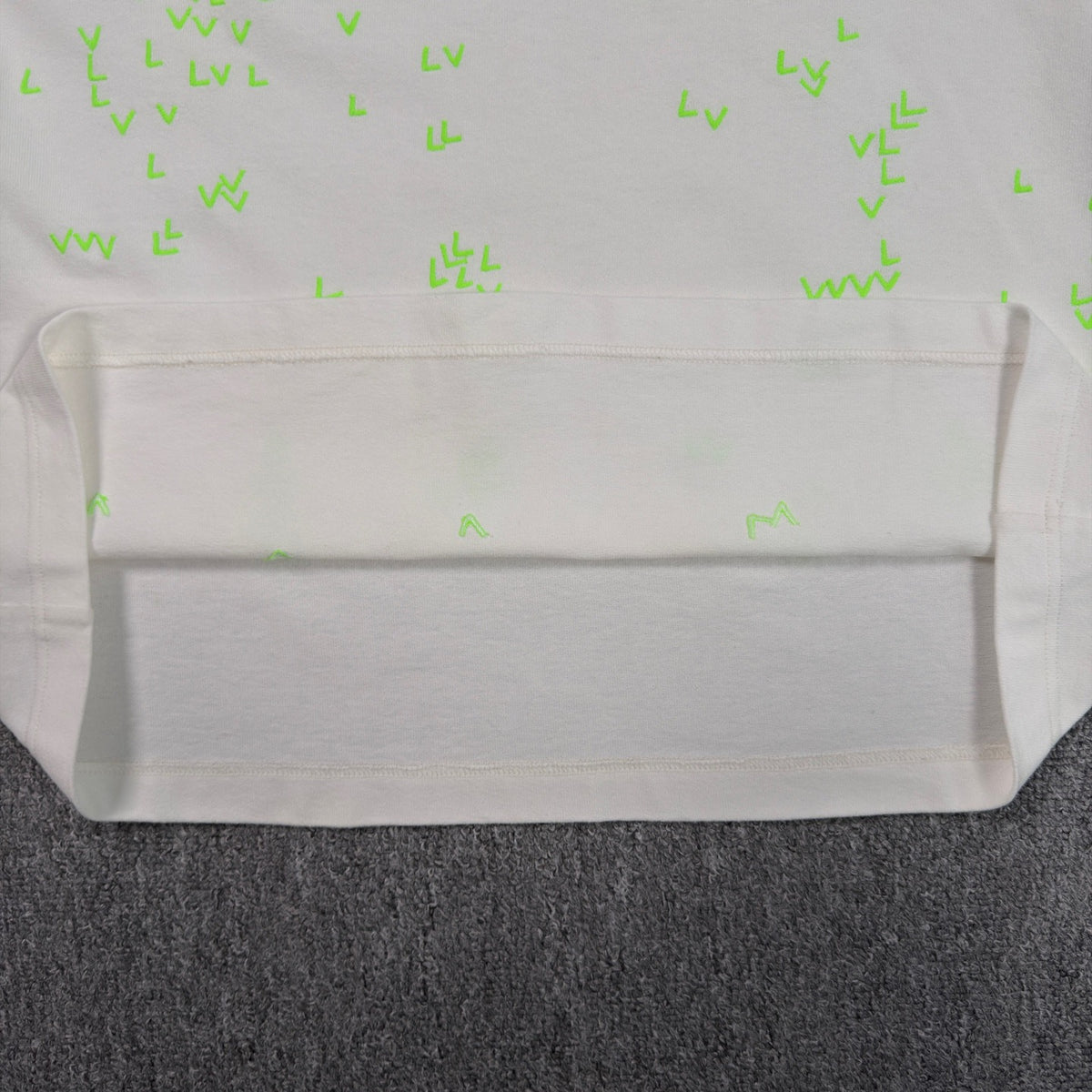 Louis Vuitton - Other - Cotton - White - (M)