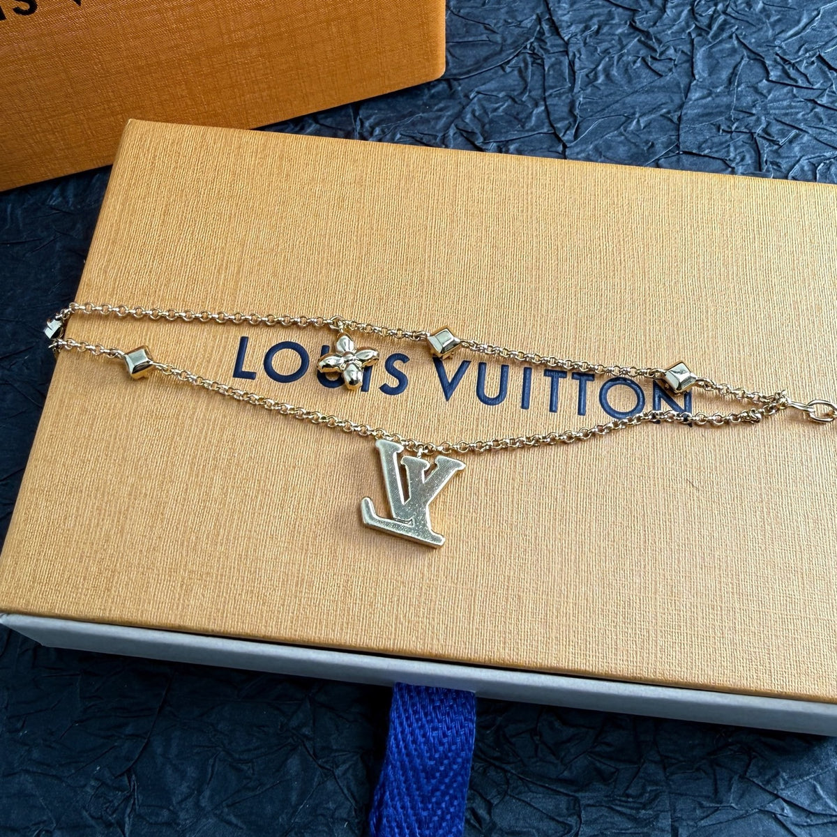 Louis Vuitton - Other - Crystal - Gold
