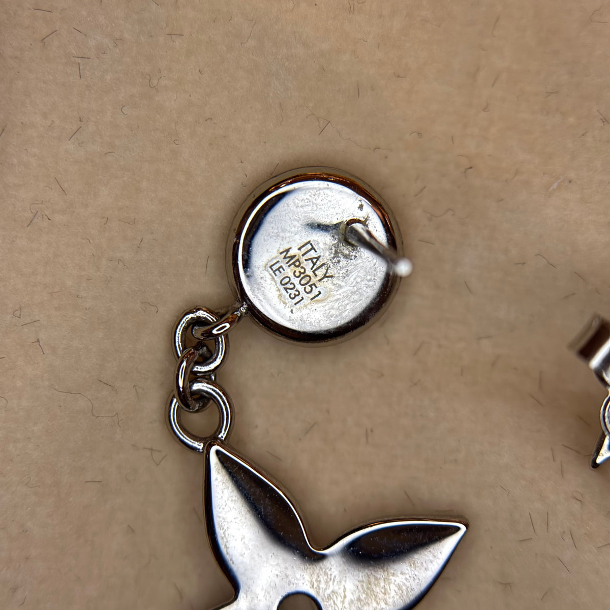 Louis Vuitton - Other - Crystal - Silver