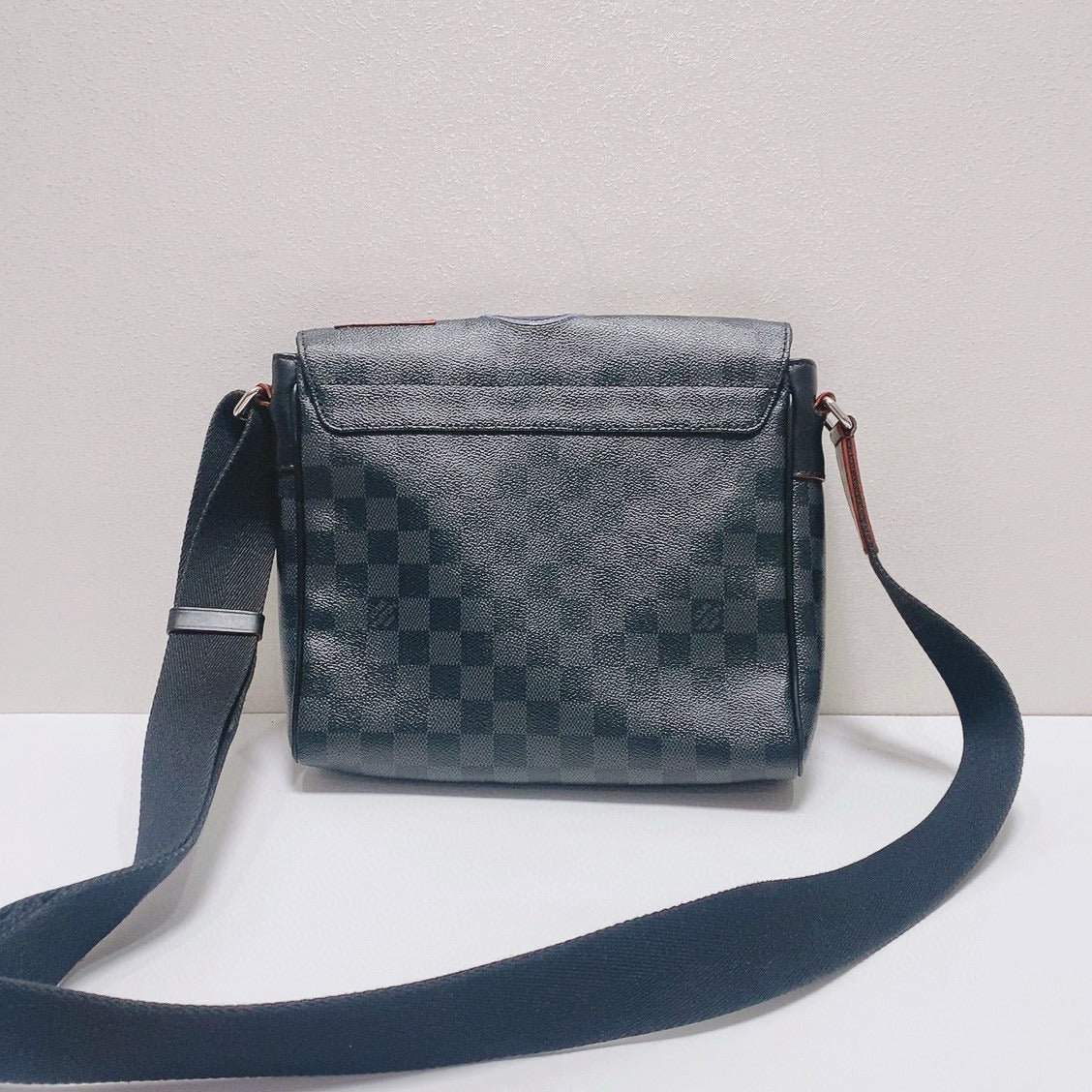 Louis Vuitton - Other - Damier Graphite canvas with leather trim and textile patches - Black with multicolour patches - (Small)