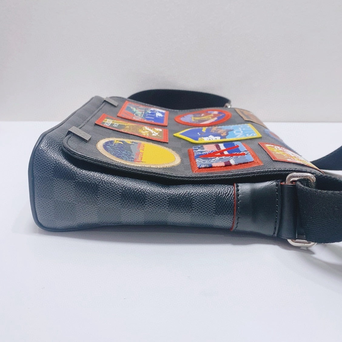 Louis Vuitton - Other - Damier Graphite canvas with leather trim and textile patches - Black with multicolour patches - (Small)