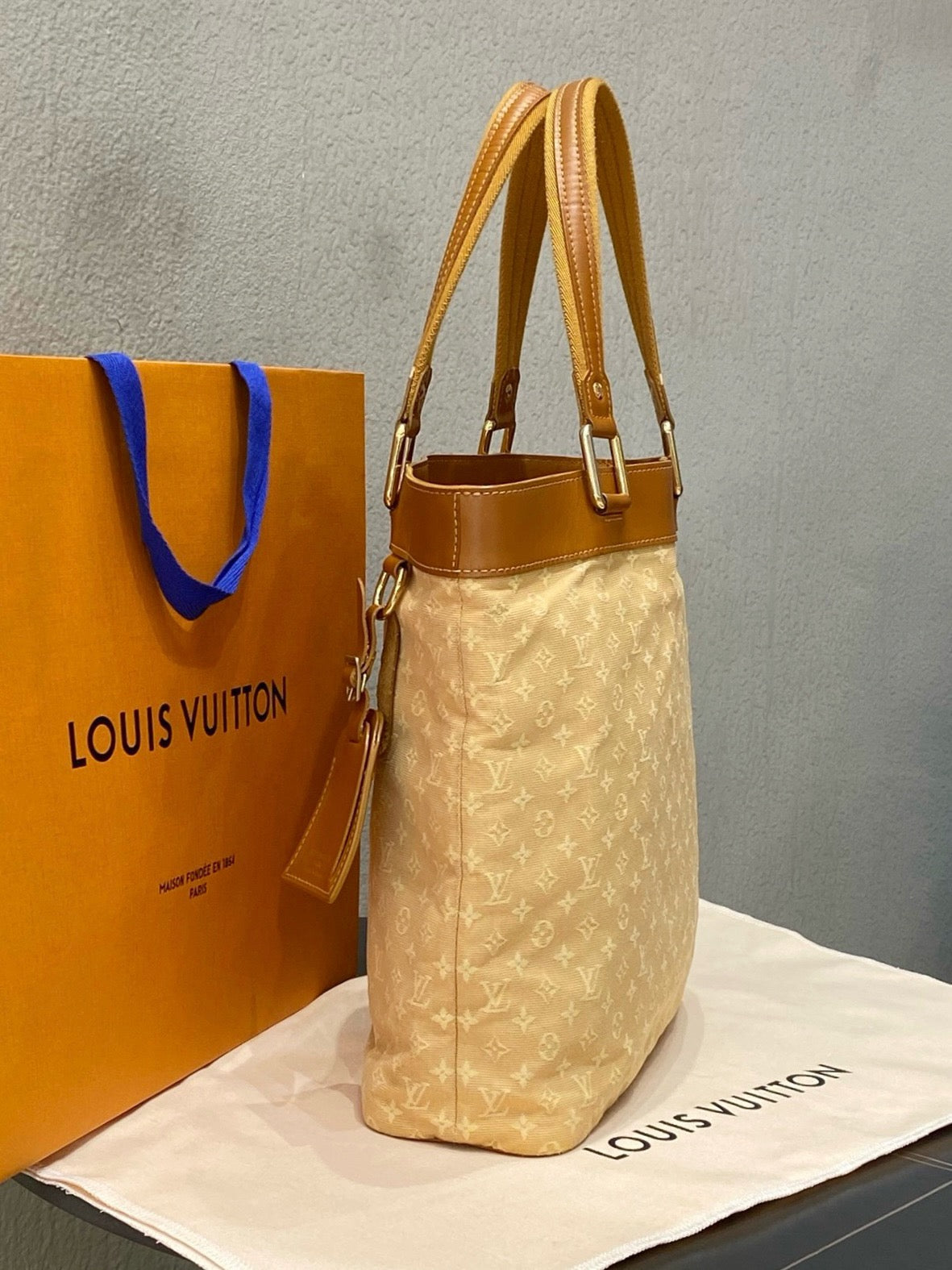 Louis Vuitton - Other - Denim - Jeans - Beige - (medium)