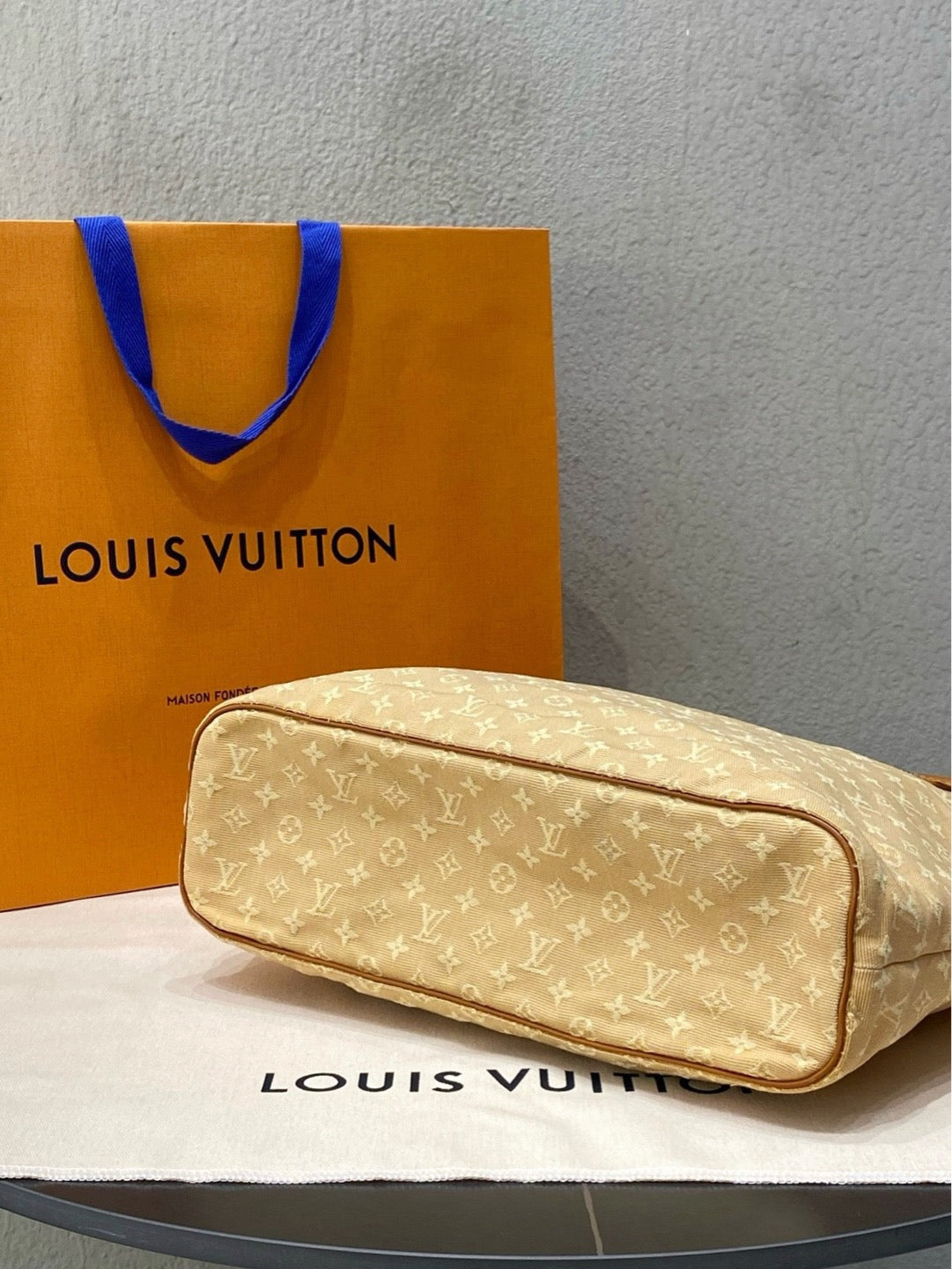 Louis Vuitton - Other - Denim - Jeans - Beige - (medium)
