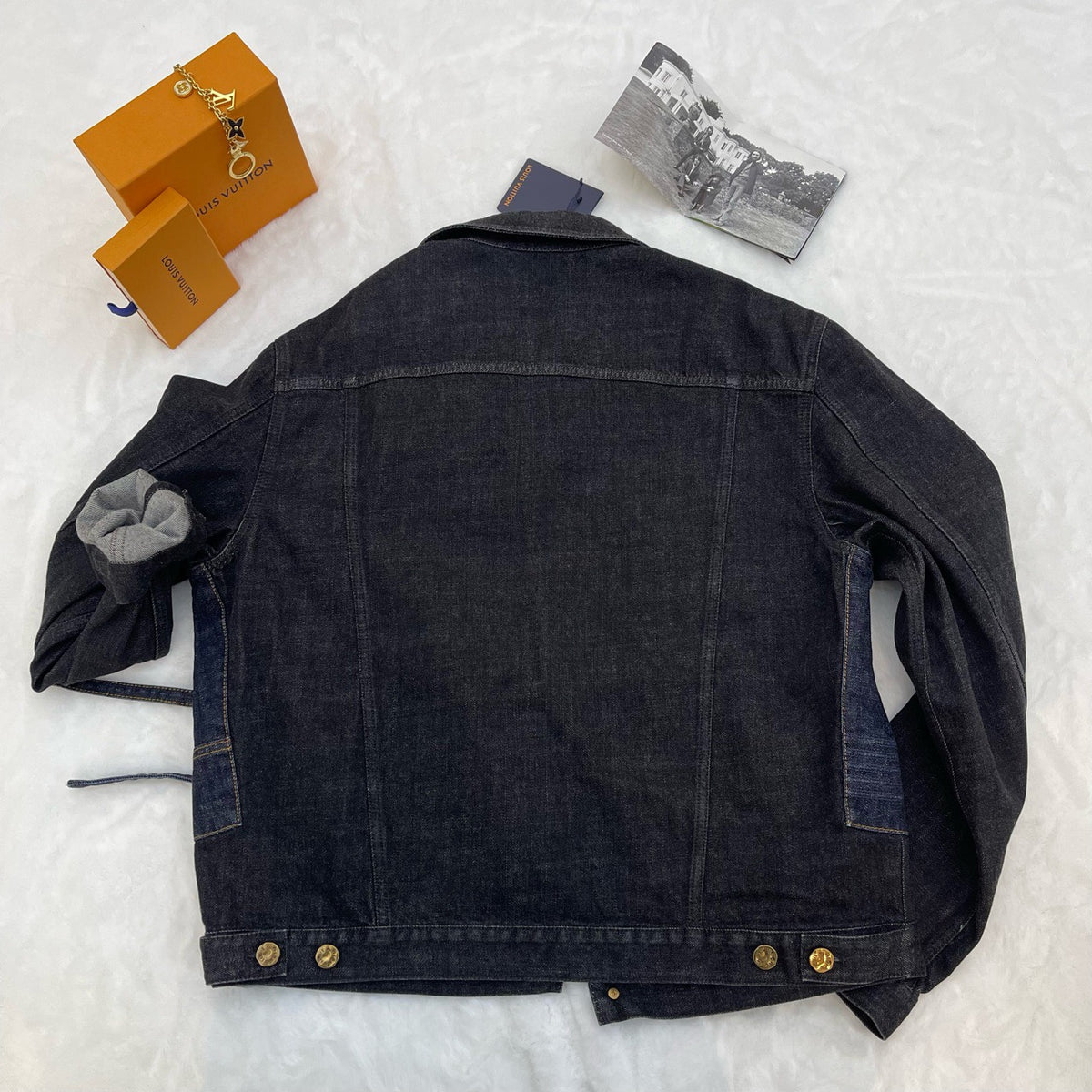 Louis Vuitton - Other - Denim - Jeans - Black - (54)