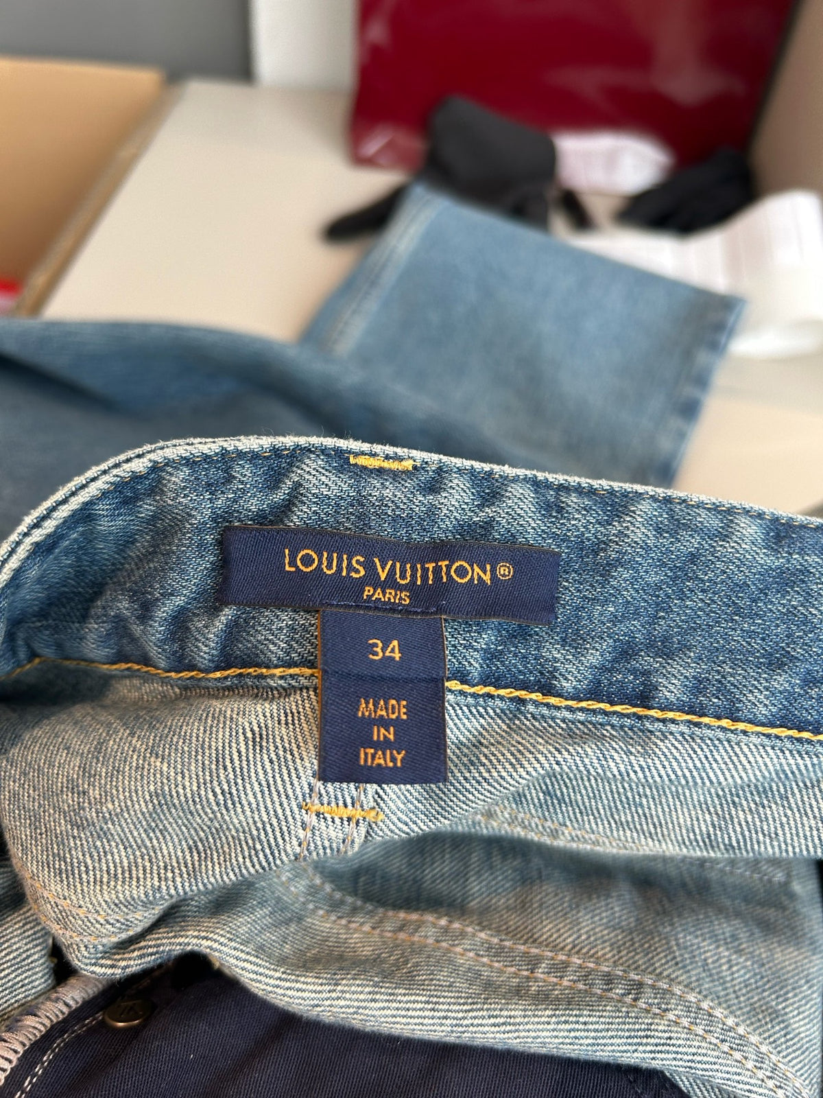 Louis Vuitton - Other - Denim - Jeans - Blue - (34)
