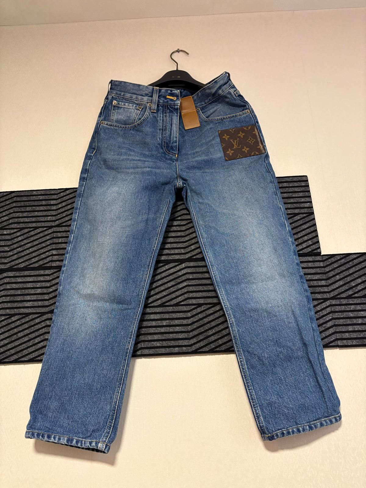 Louis Vuitton - Other - Denim - Jeans - Blue - (36)