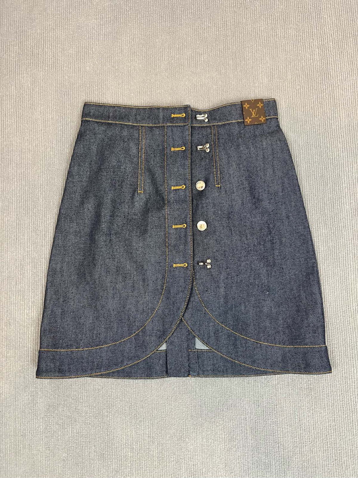 Louis Vuitton - Other - Denim - Jeans - Blue - (36)