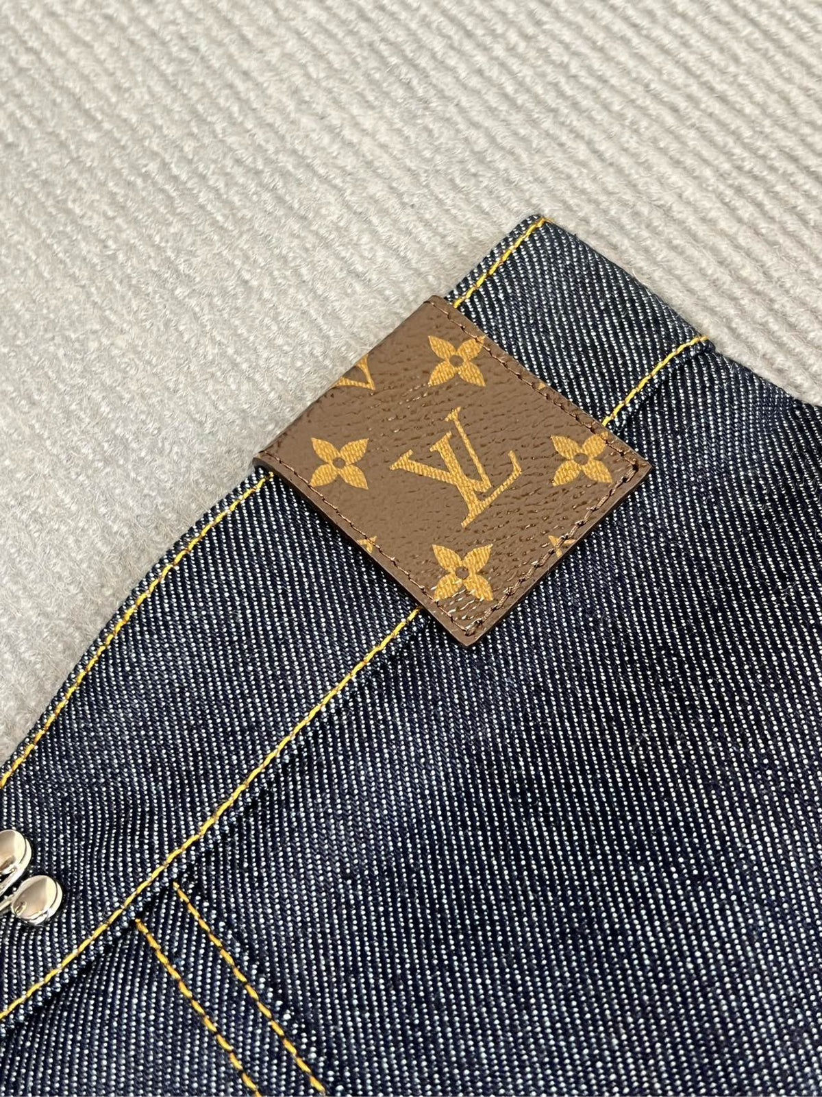 Louis Vuitton - Other - Denim - Jeans - Blue - (36)