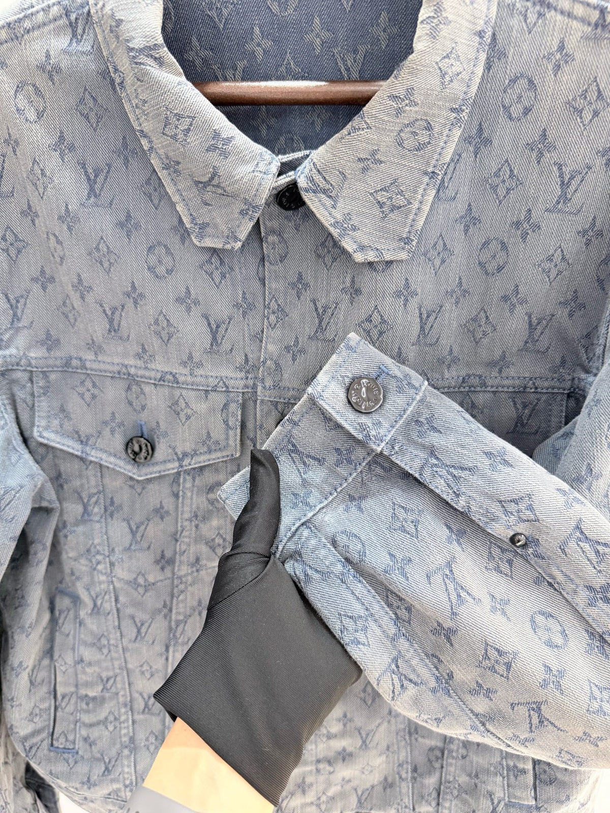 Louis Vuitton - Other - Denim - Jeans - Blue - (48)