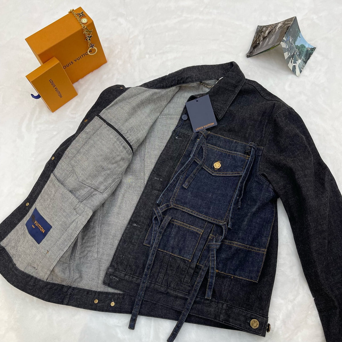 Louis Vuitton - Other - Denim - Jeans - Blue - (52)