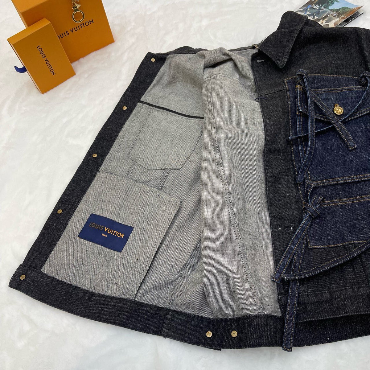 Louis Vuitton - Other - Denim - Jeans - Blue - (52)