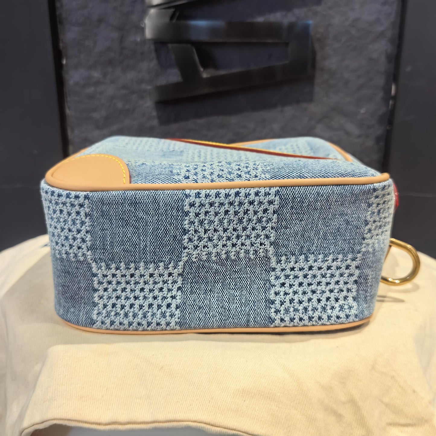 Louis Vuitton - Other - Denim - Jeans - Blue - (medium)